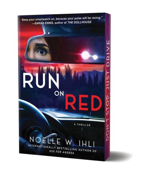 Ihli, N: Run on Red: Deluxe Stenciled Edges