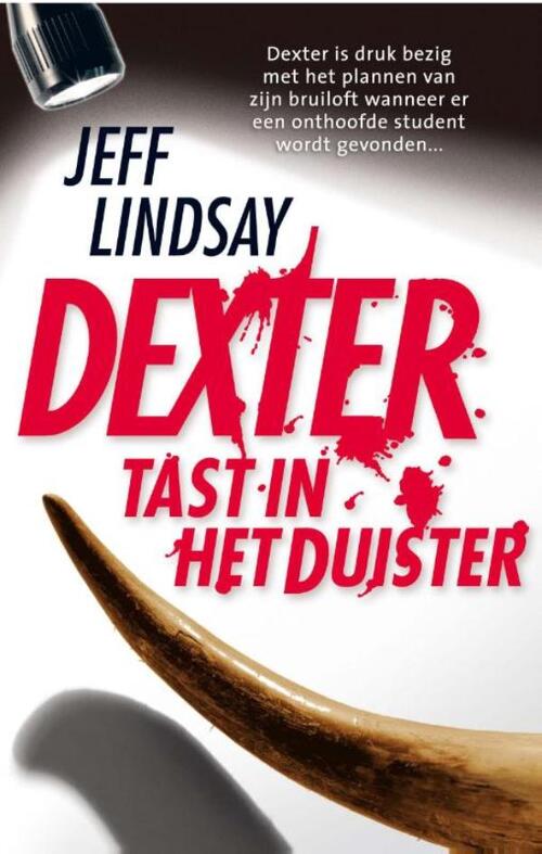 Dexter tast in het duister