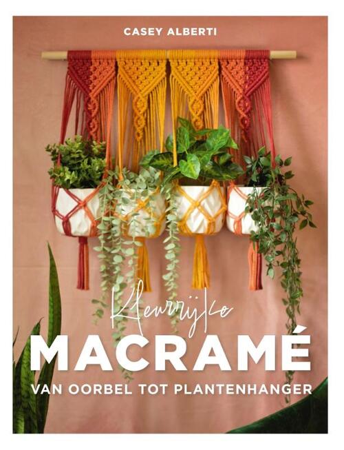 Kleurrijke macramé
