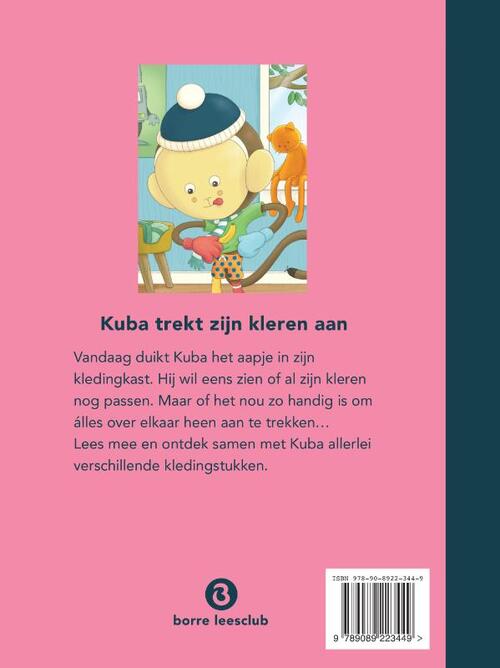 Kuba trekt zijn kleren aan