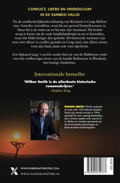 Een luipaard jaagt 's nachts