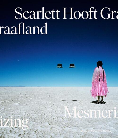 Scarlett Hooft Graafland - Mesmerizing