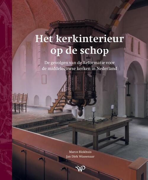 Het kerkinterieur op de schop