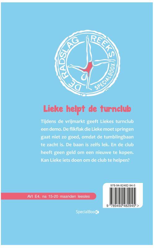 Lieke helpt de turnclub