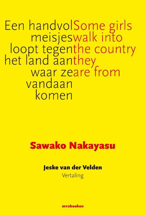 Een handvol meisjes loopt tegen het land aan waar ze vandaan komen