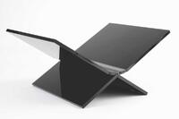 Boekenstandaard perspex middel design mat zwart
