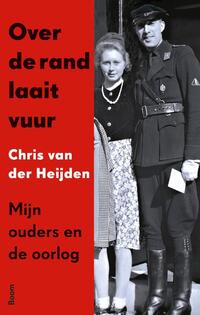 Over de rand laait vuur